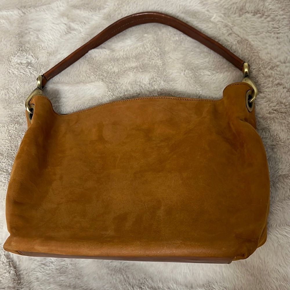 Italian leather handbag
PREOWNED/USED
100% Toscana